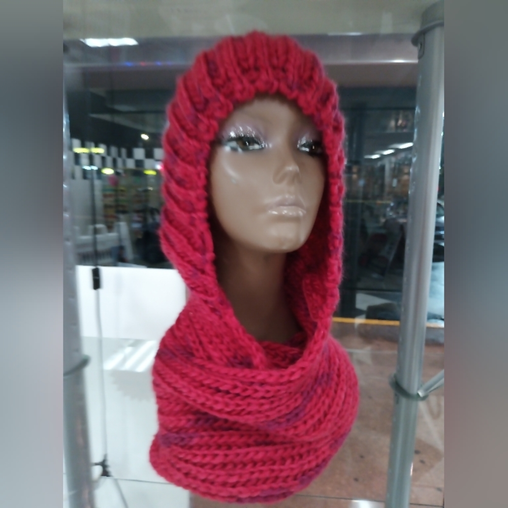 Knitted Hat Scarf